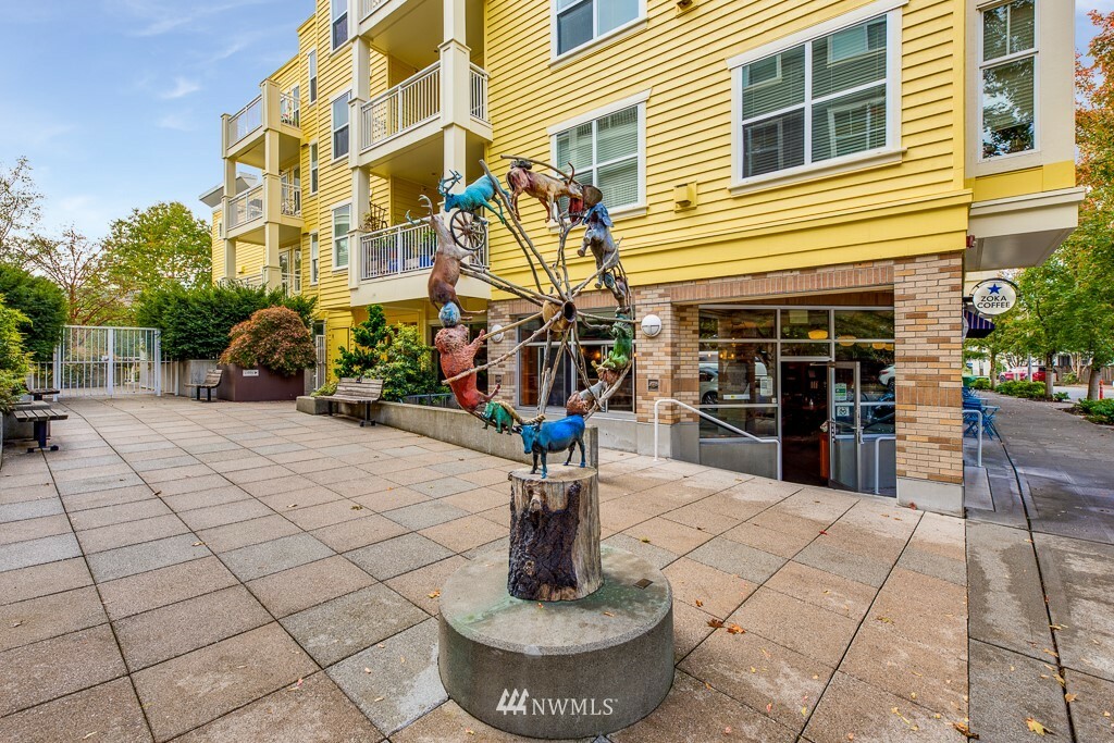 Property Photo:  2901 NE Blakeley Street 210  WA 98105 