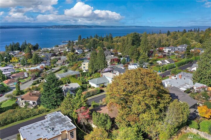 Property Photo:  20128 21st Ave NW  WA 98177 