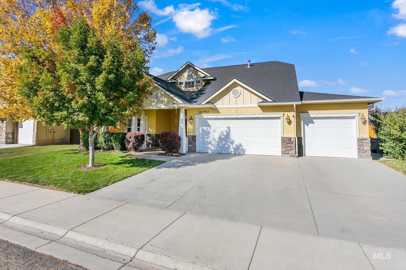 Property Photo:  11050 W Wild Iris St  ID 83669 