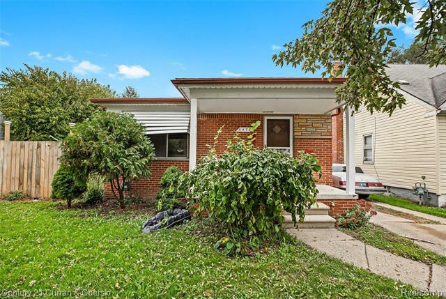 Property Photo:  6478 Grandville Avenue  MI 48228 