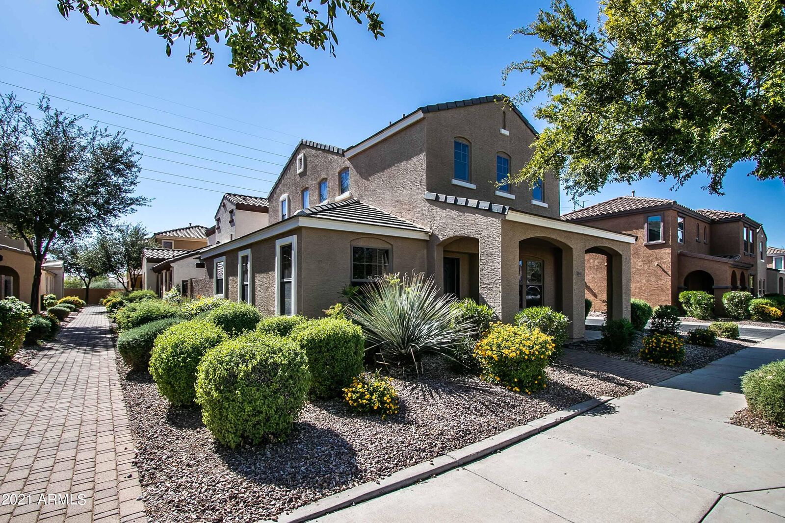 Property Photo: 2861 E Bart Street AZ 85295