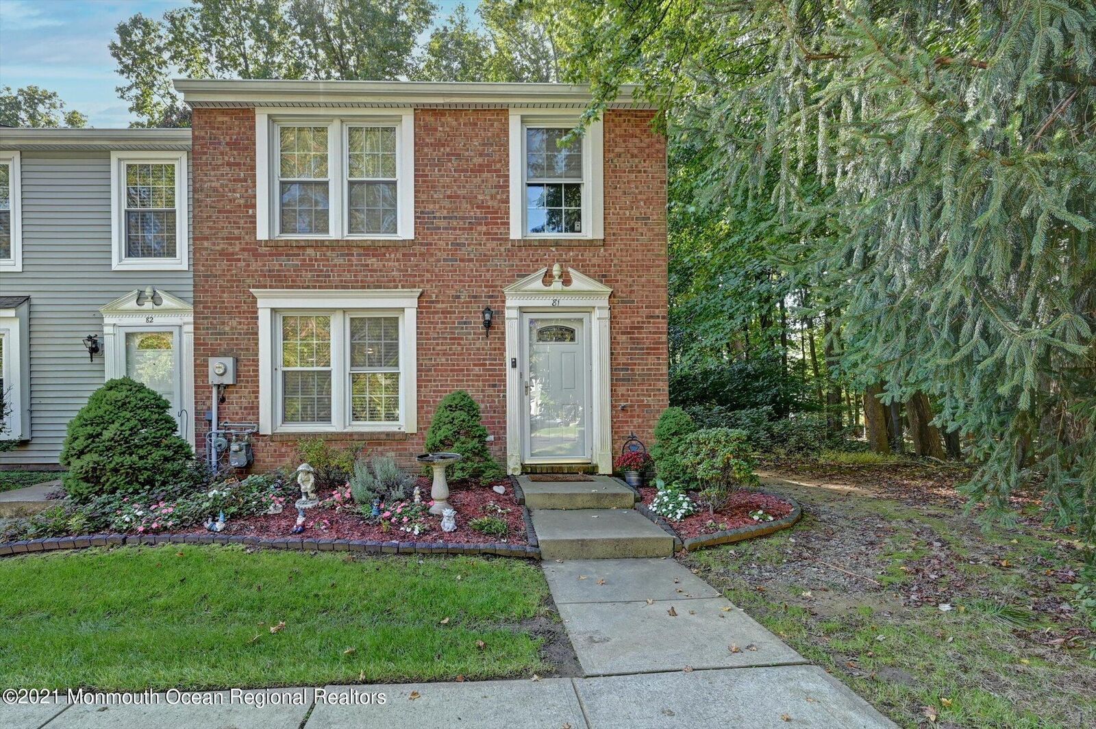 Property Photo:  81 Doe Court  NJ 08512 