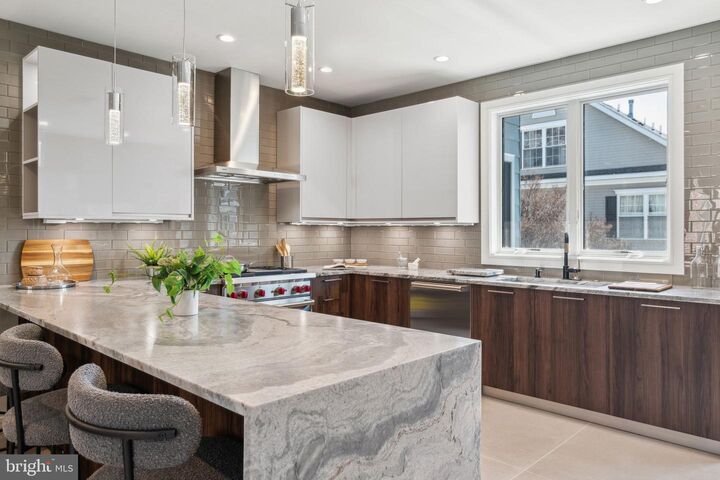 Property Photo:  2006 Renaissance Walk  PA 19145 