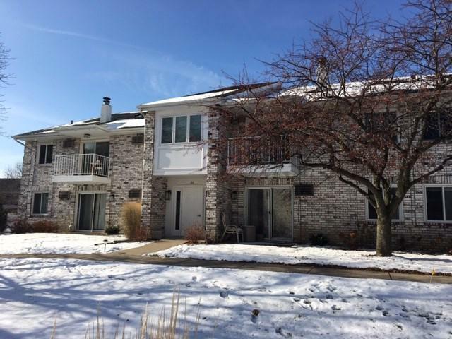 66 Ponwood Cir B  Madison WI 53717 photo