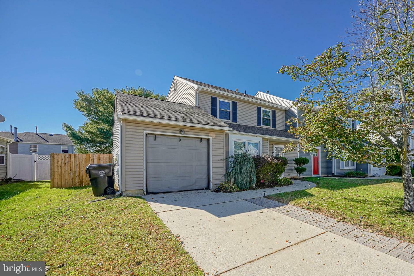 Property Photo: 11 Harvest Lane NJ 08081