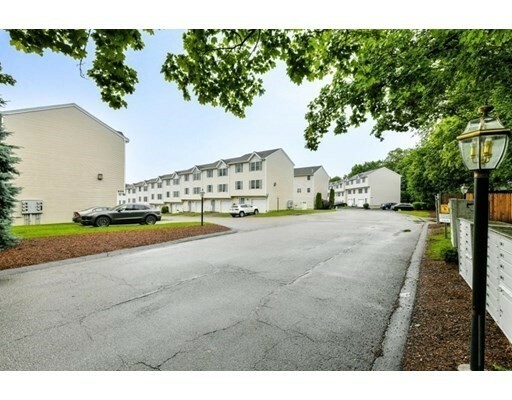 Property Photo: 1005 Trapelo Rd 4 MA 02451
