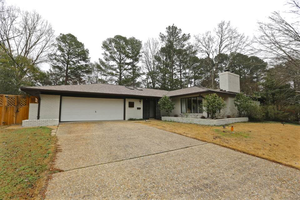 Property Photo:  4642 Trawick Drive  MS 39211 