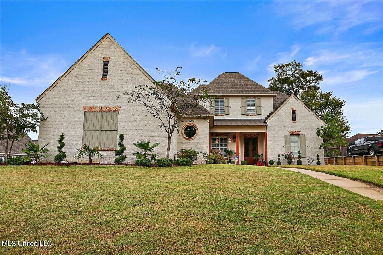 Property Photo:  124 Cavanaugh Drive  MS 39110 