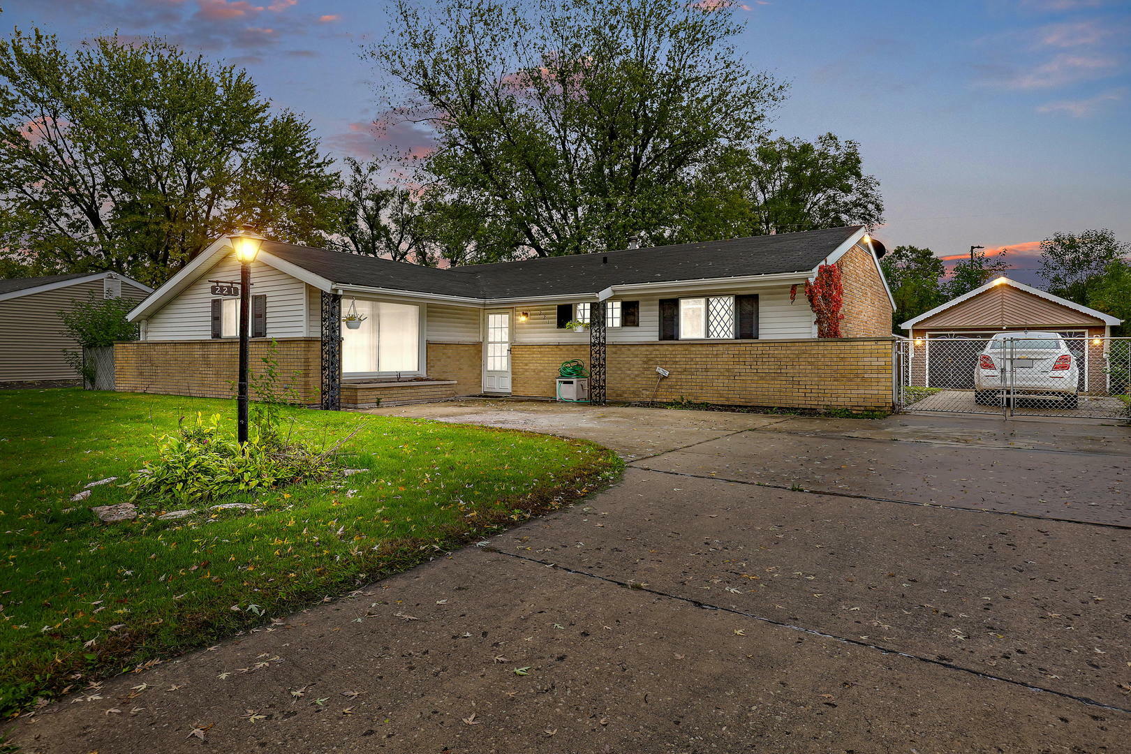 Property Photo:  221 Fairwood Drive  IL 60440 