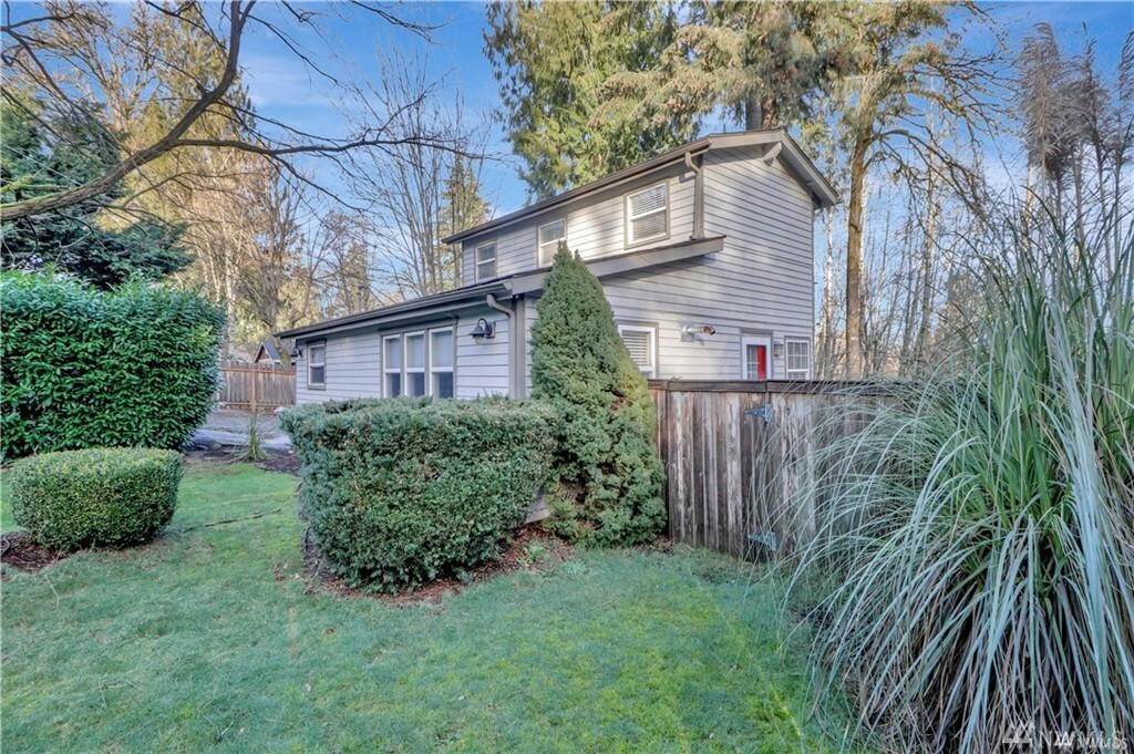 Property Photo:  7614 Mazama St SW  WA 98512 