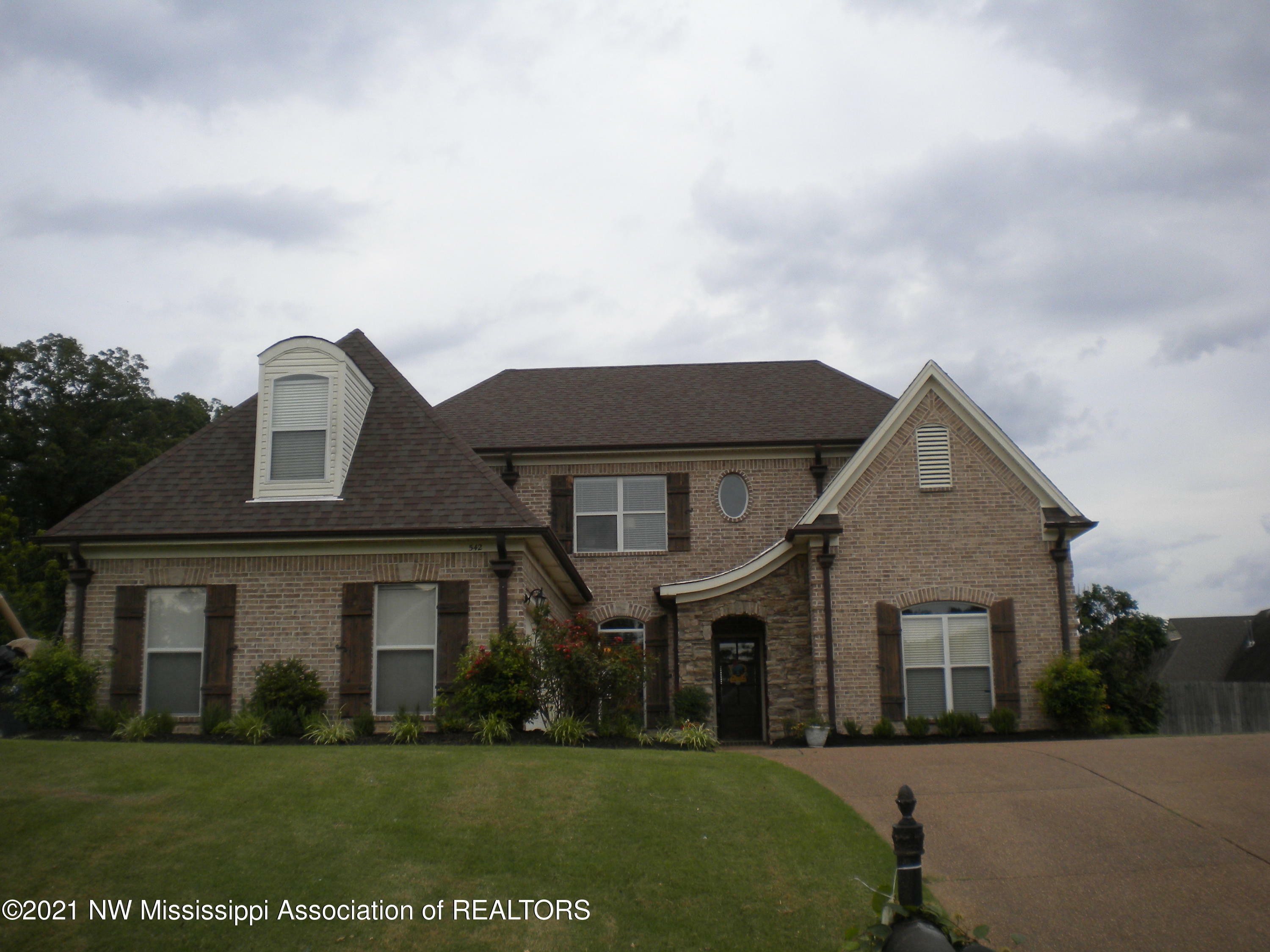 Property Photo:  542 Buck Creek Cove  MS 38632 