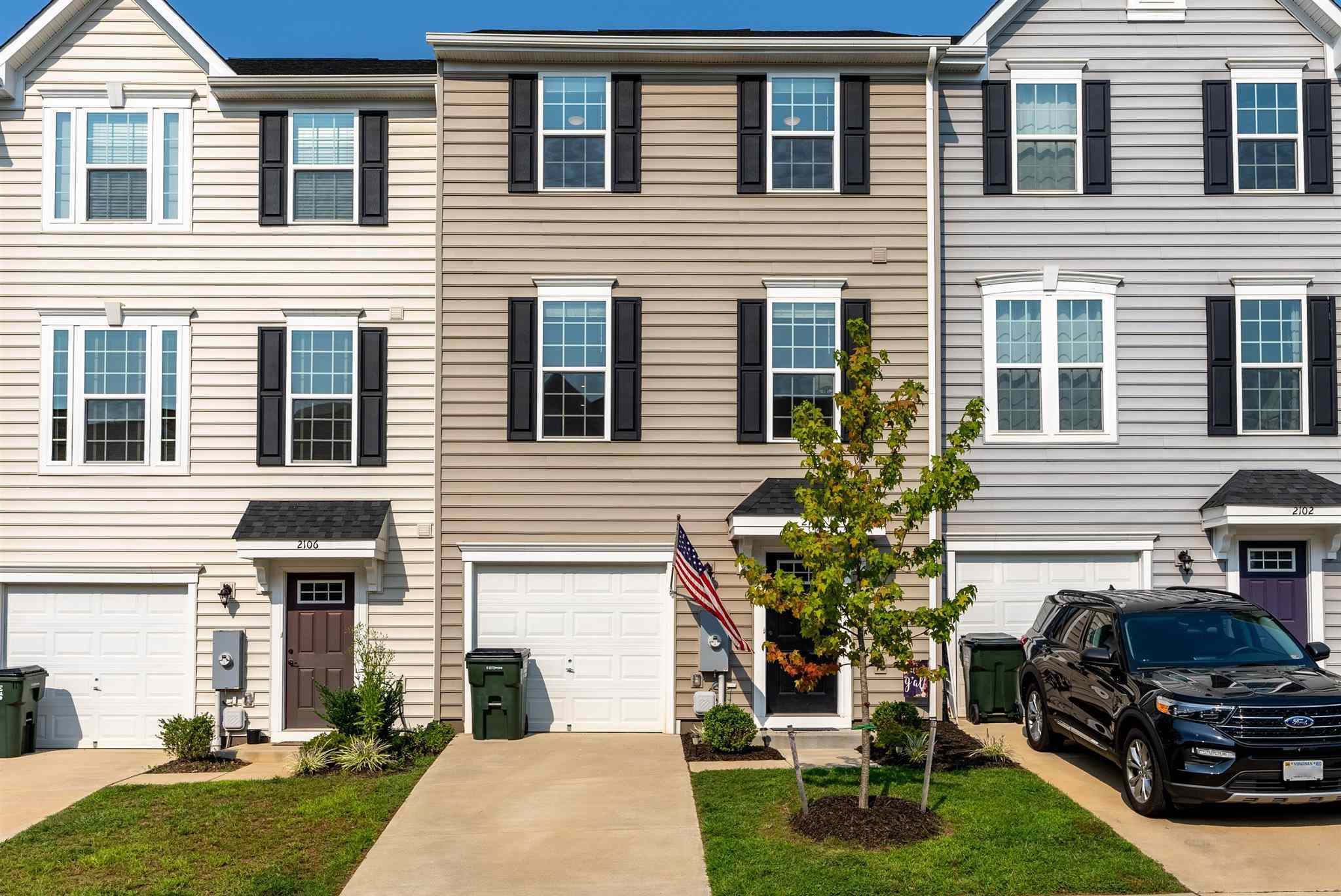 Property Photo:  2104 Elm Tree Ct  VA 22911 