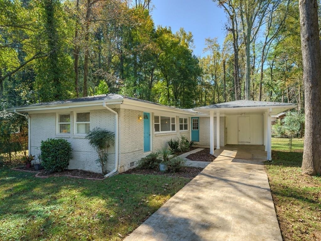 Property Photo:  3517 Misty Valley Road  GA 30032 