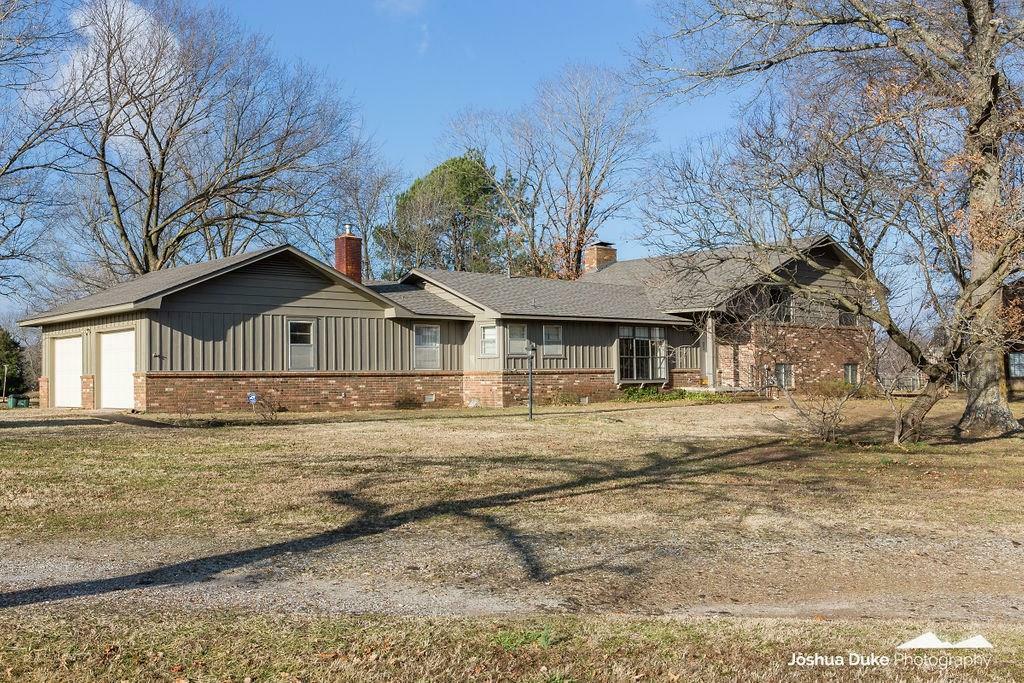 Property Photo:  1869 N Center , Street  AR 72727 