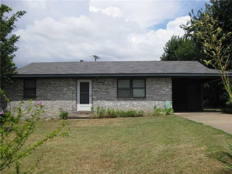 Property Photo: 96 N Barbara Street AR 72730