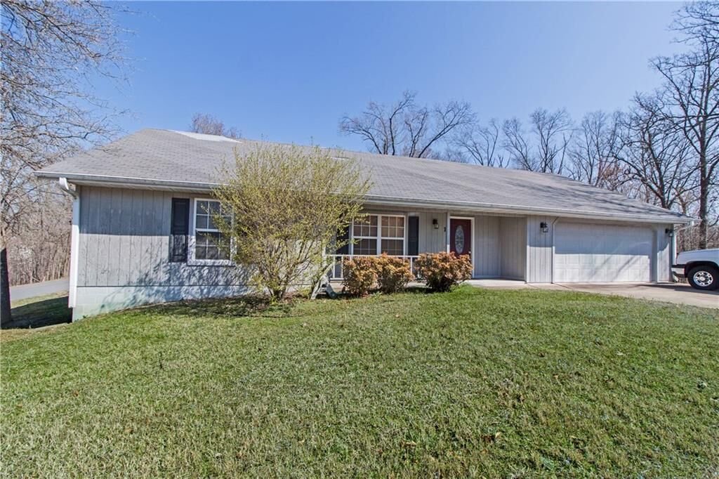 Property Photo:  1 Hunby Lane  AR 72715 