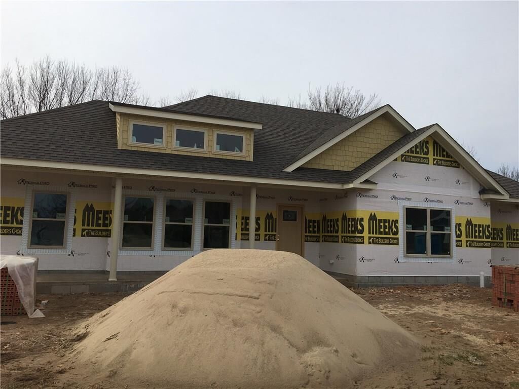 Property Photo: 500 Grandview Drive AR 72753