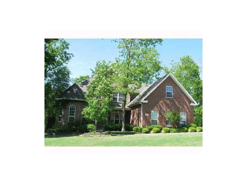 Property Photo: 1010 NW Princeton Square Circle AR 72712