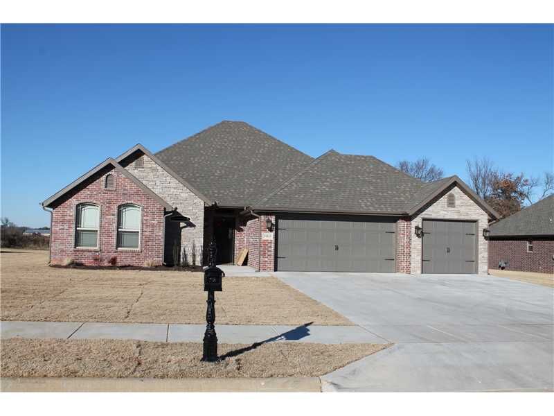Property Photo: 1903 Brooks Place AR 72758