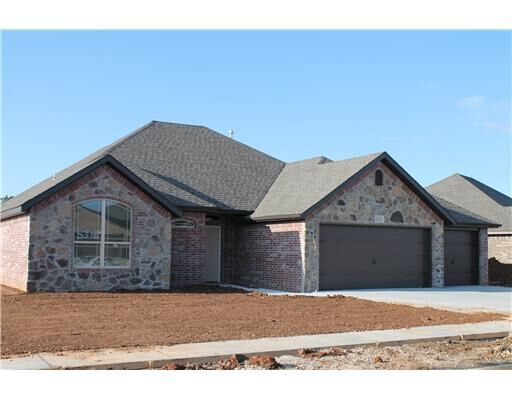 Property Photo:  2359 W Montana Drive  AR 72704 