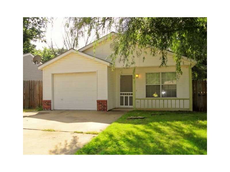 Property Photo:  20 Brookhollow Place  AR 72712 