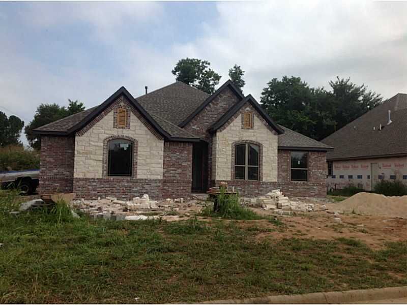 Property Photo:  4415 W Meadow Oaks Drive  AR 72758 
