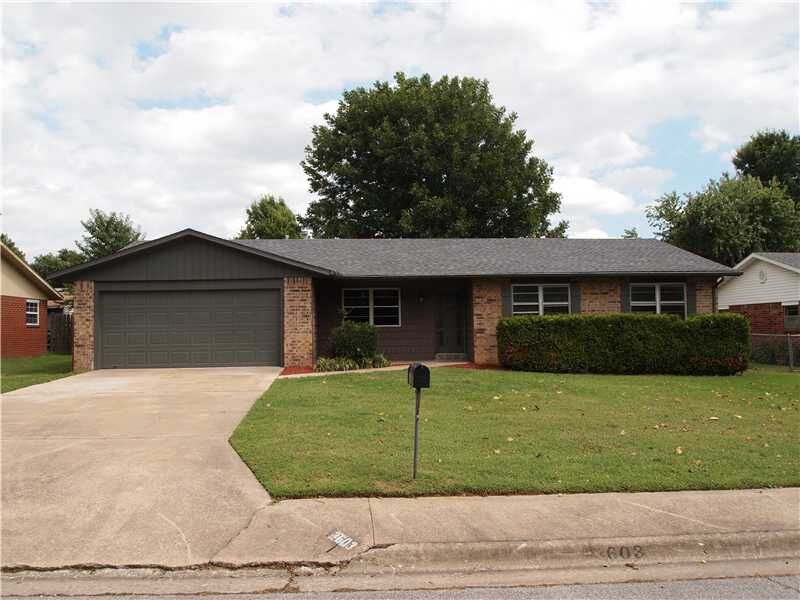 Property Photo: 2603 Eidson Street AR 72762