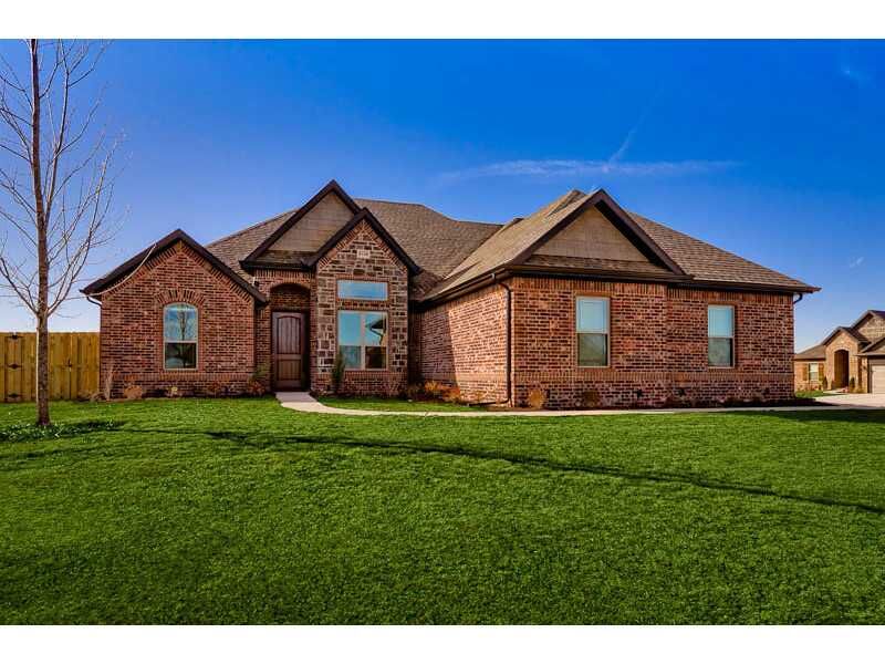 Property Photo: 6106 W Woodbine Drive AR 72758