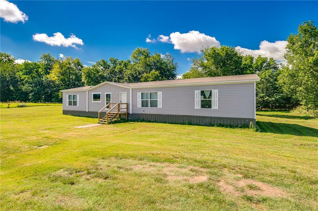 Property Photo:  19729 Latta Road  AR 72717 