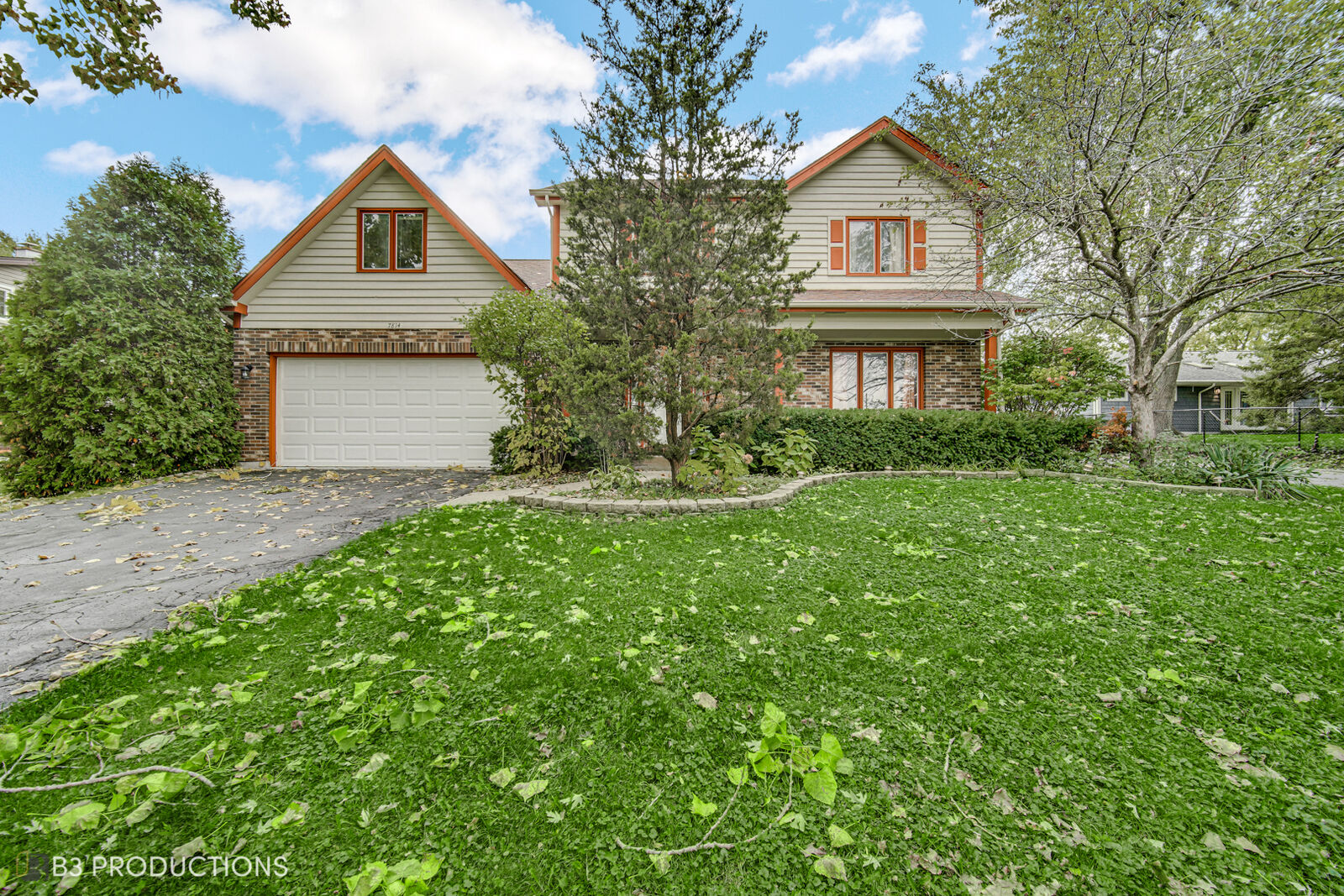 Property Photo: 7814 Regency Grove Drive IL 60561