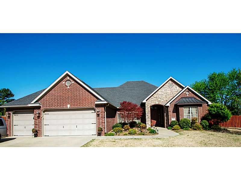 Property Photo:  4346 Carriage Crossing Lane  AR 72762 