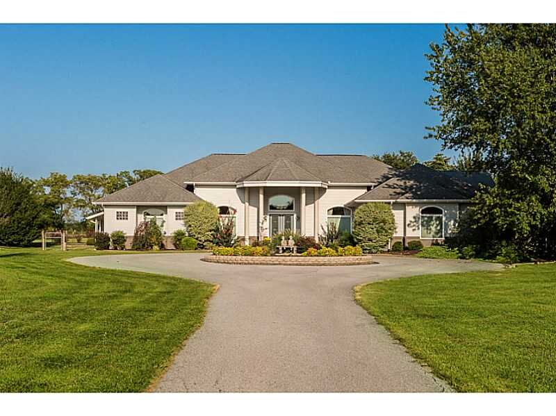 Property Photo:  442 Lippert Drive  AR 72756 