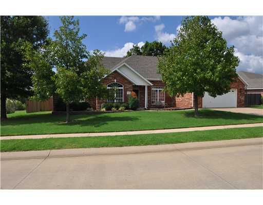 Property Photo: 11309 Club House Parkway AR 72730