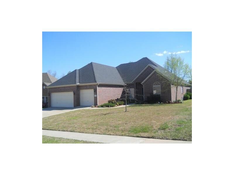 Property Photo:  1351 Lexington Circle  AR 72762 