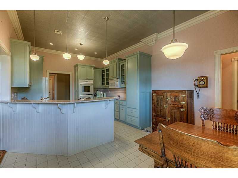 Property Photo:  1714 W Berkeley Avenue  AR 72758 