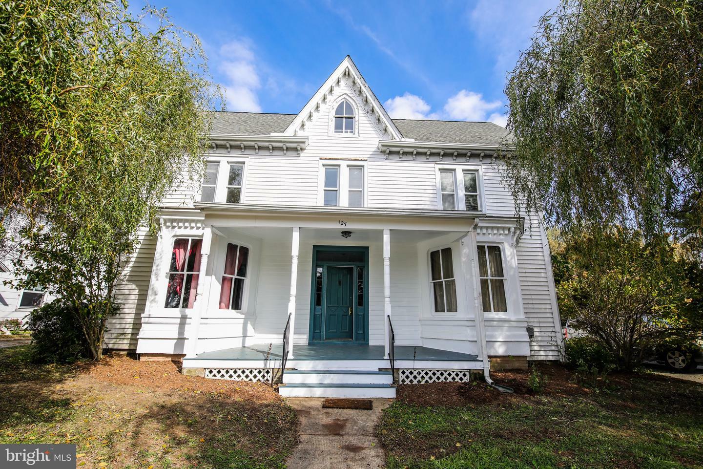 Property Photo:  127 Walnut Street  MD 21623 