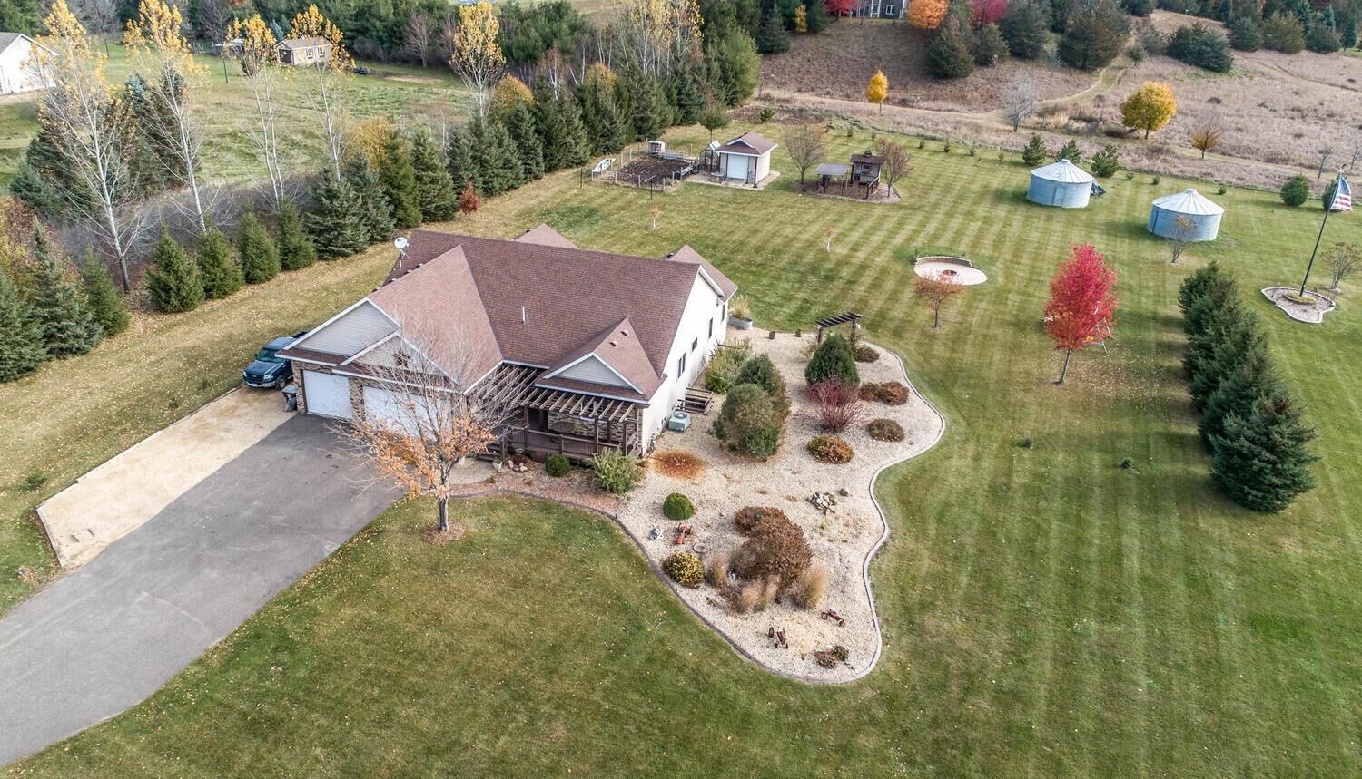 Property Photo: 6873 Odell Avenue S MN 55033