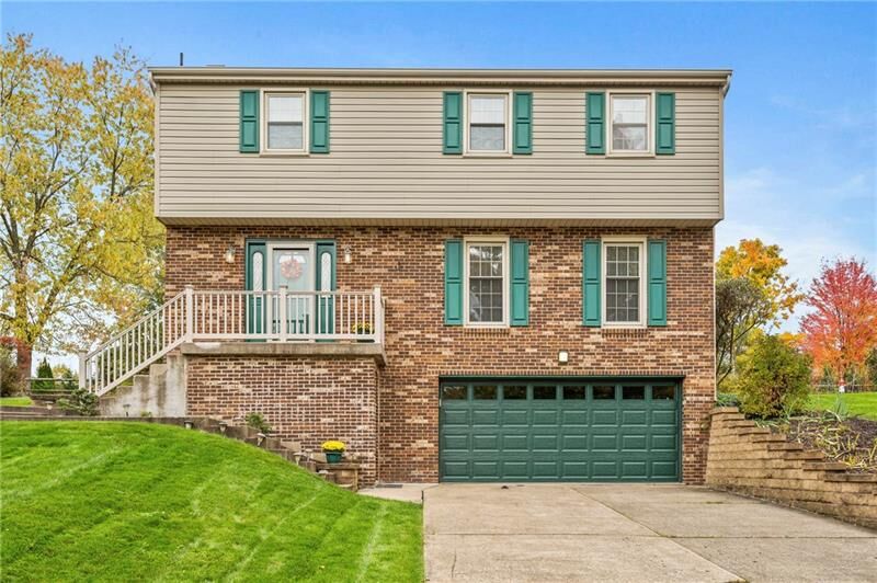 Property Photo:  8041 Broadlawn Dr  PA 15237 