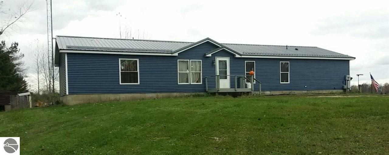 Property Photo:  4950 Peterson Road  MI 48612 