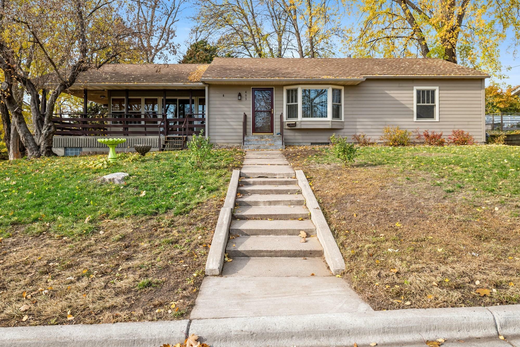 Property Photo:  403 3rd Avenue NW  MN 55313 
