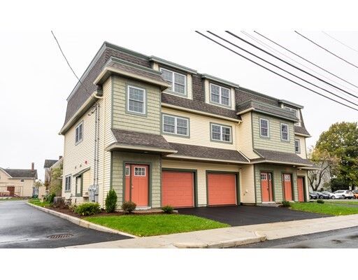 Property Photo: 6 River Street 11 MA 01905