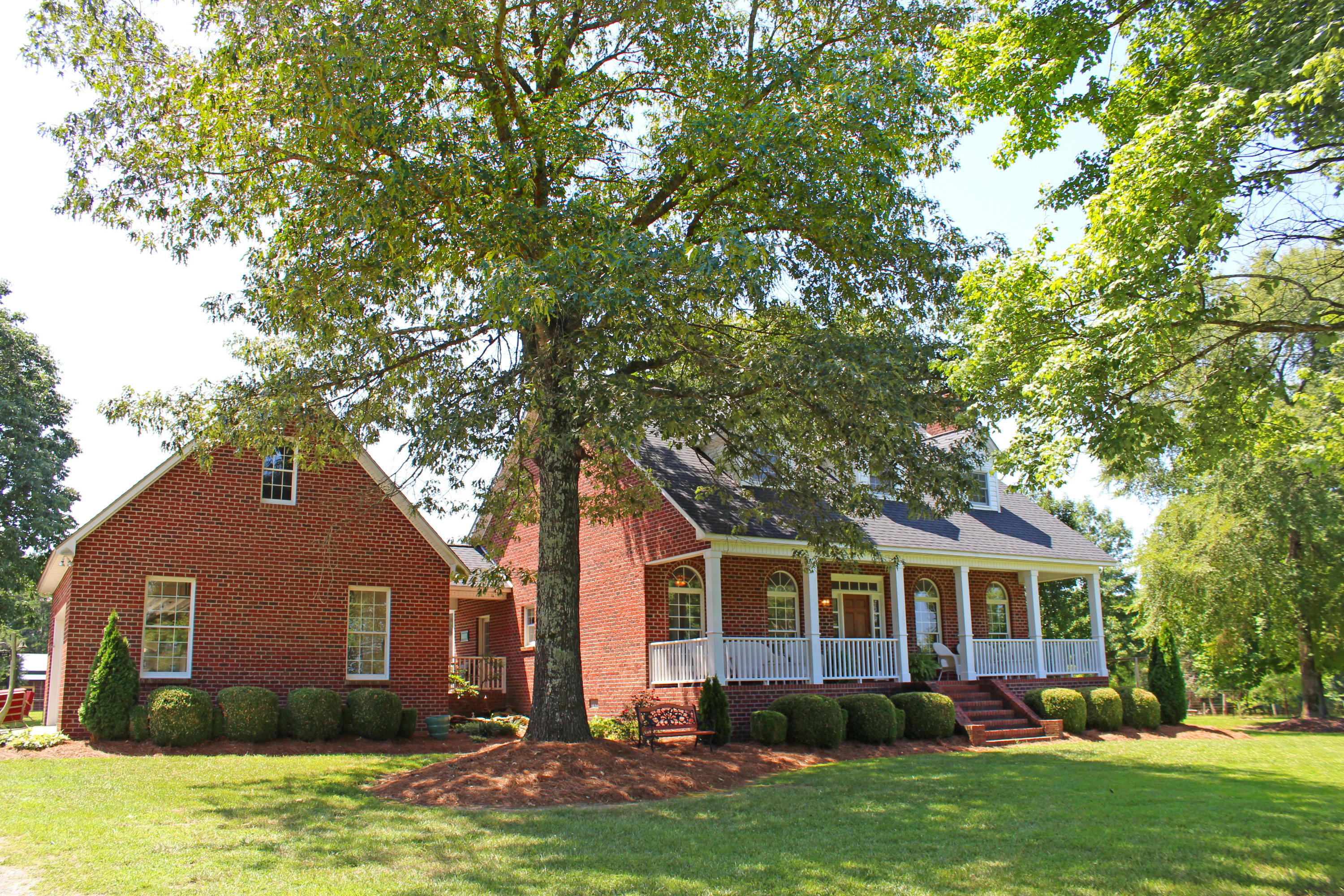 Property Photo:  2035 N Moore Road  NC 27325 