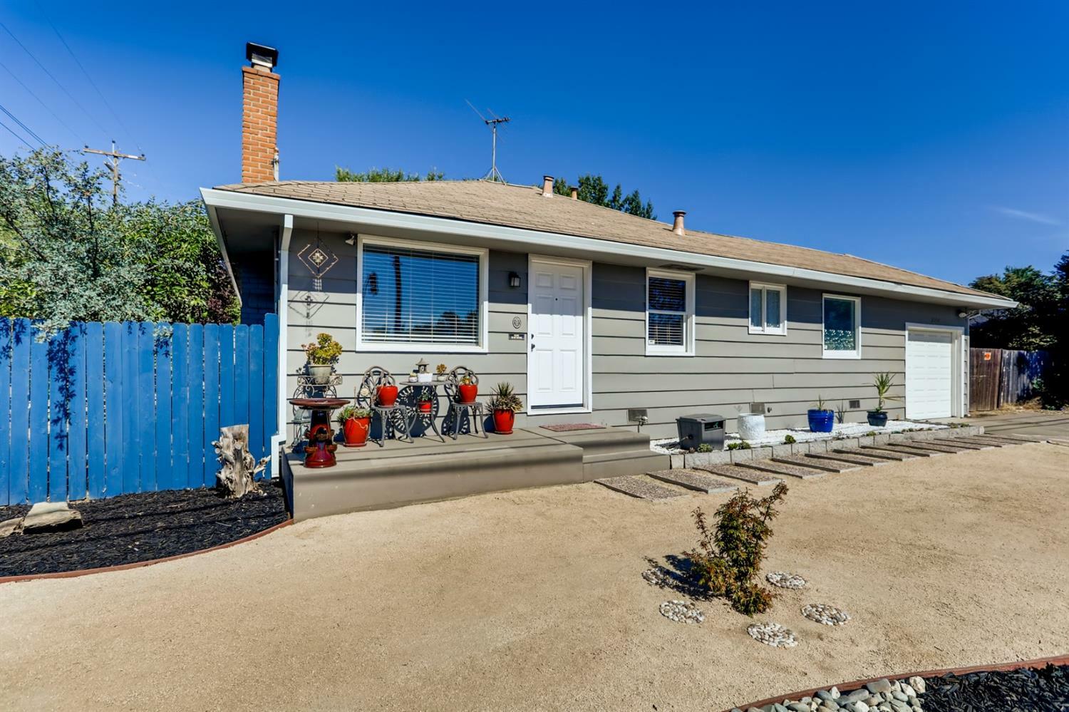 Property Photo:  2054 Walnut Avenue  CA 95608 