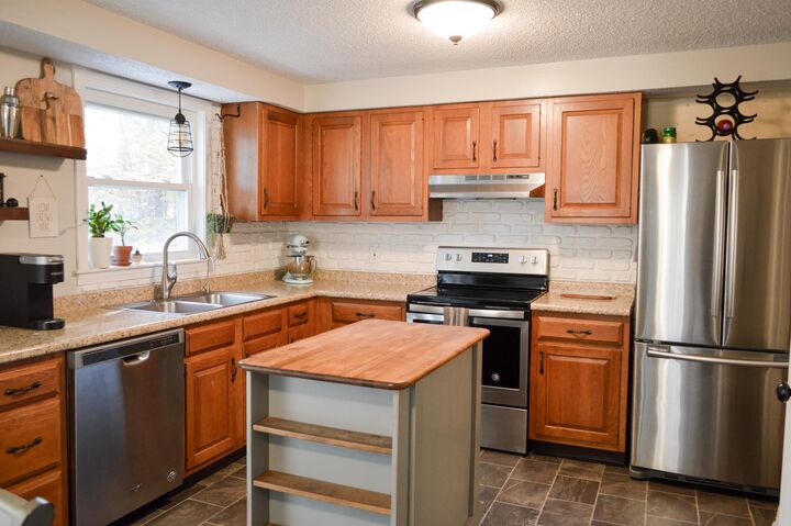 Property Photo: 38 Darcie Drive NH 03452