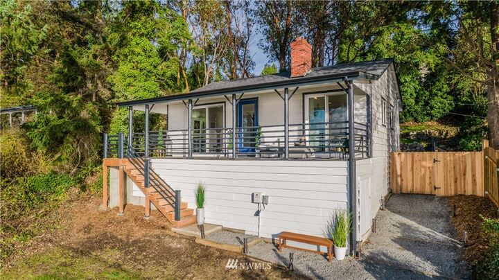 Property Photo: 350 N Sunset Drive WA 98282