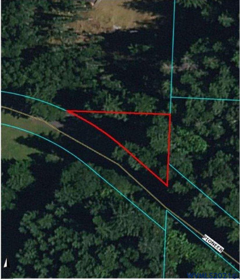Property Photo: 1101 Pioneer Rd OR 97338