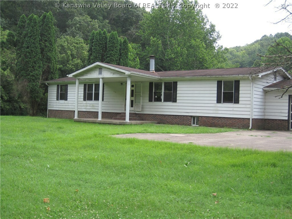 Property Photo: 283 Rocky Step Road WV 25560