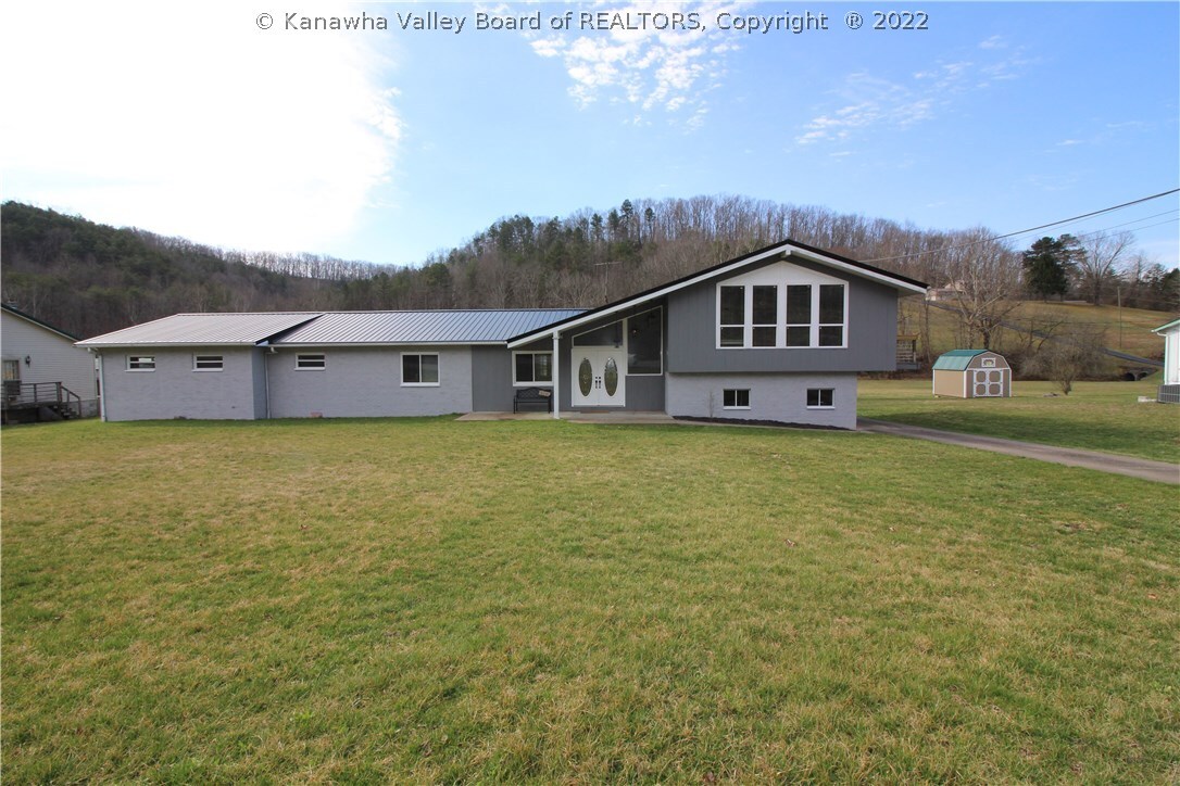 Property Photo: 5570 US Route 60 WV 25526
