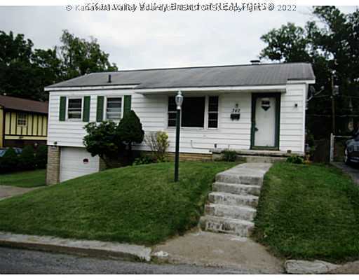Property Photo: 342 South Walnut WV 25705