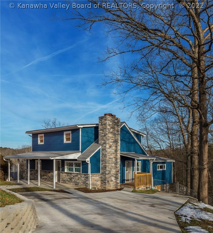 Property Photo: 1090 Meadowview Lane WV 25177